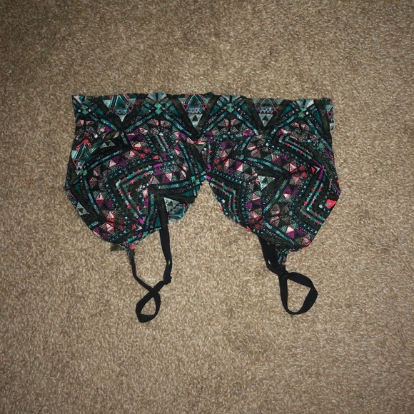 Multicolor Victoria’s Secret Pink bralette - Picture 1 of 3
